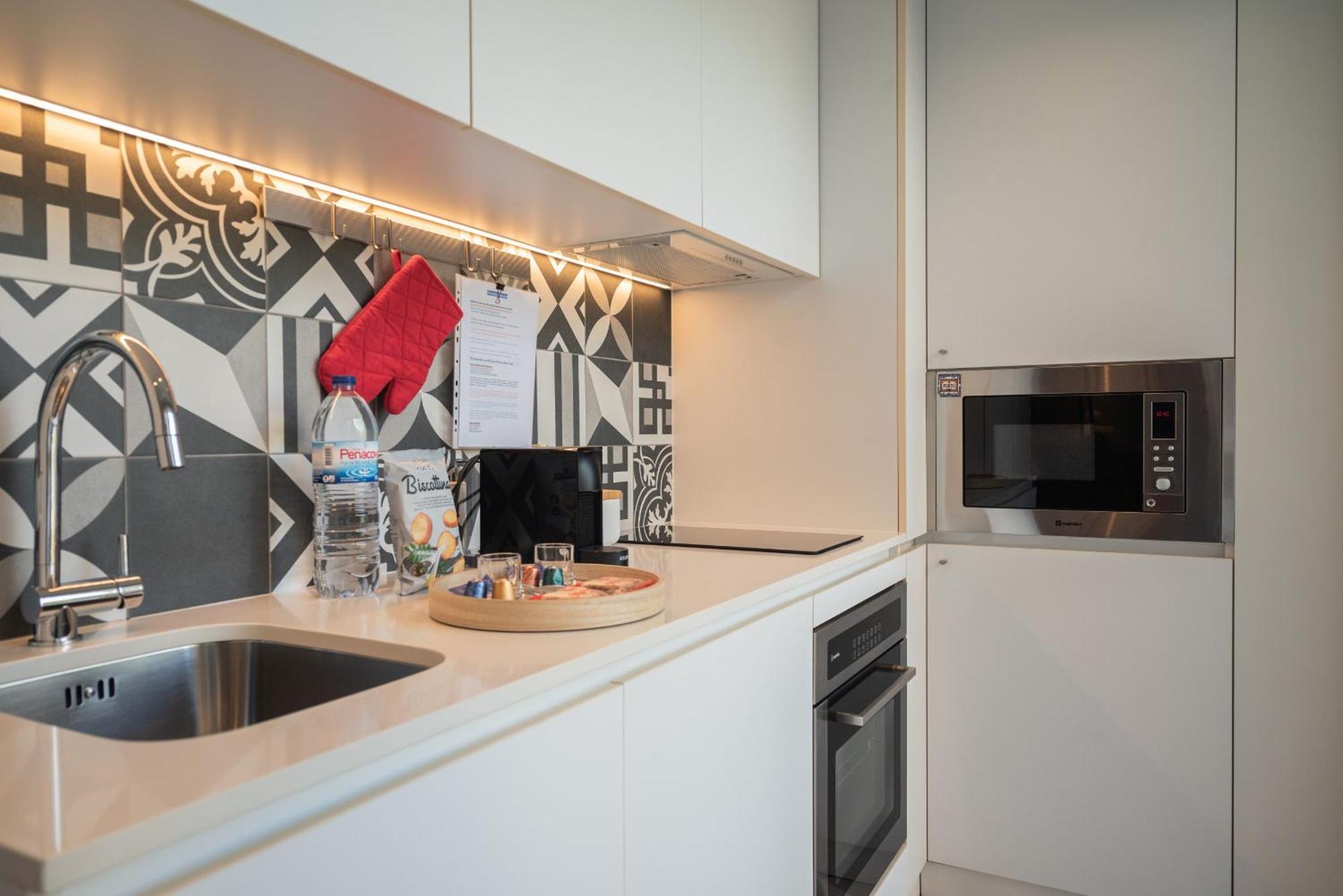 Ferienwohnung Modern Loft W Ac Downtown And Metro Porto Exterior foto
